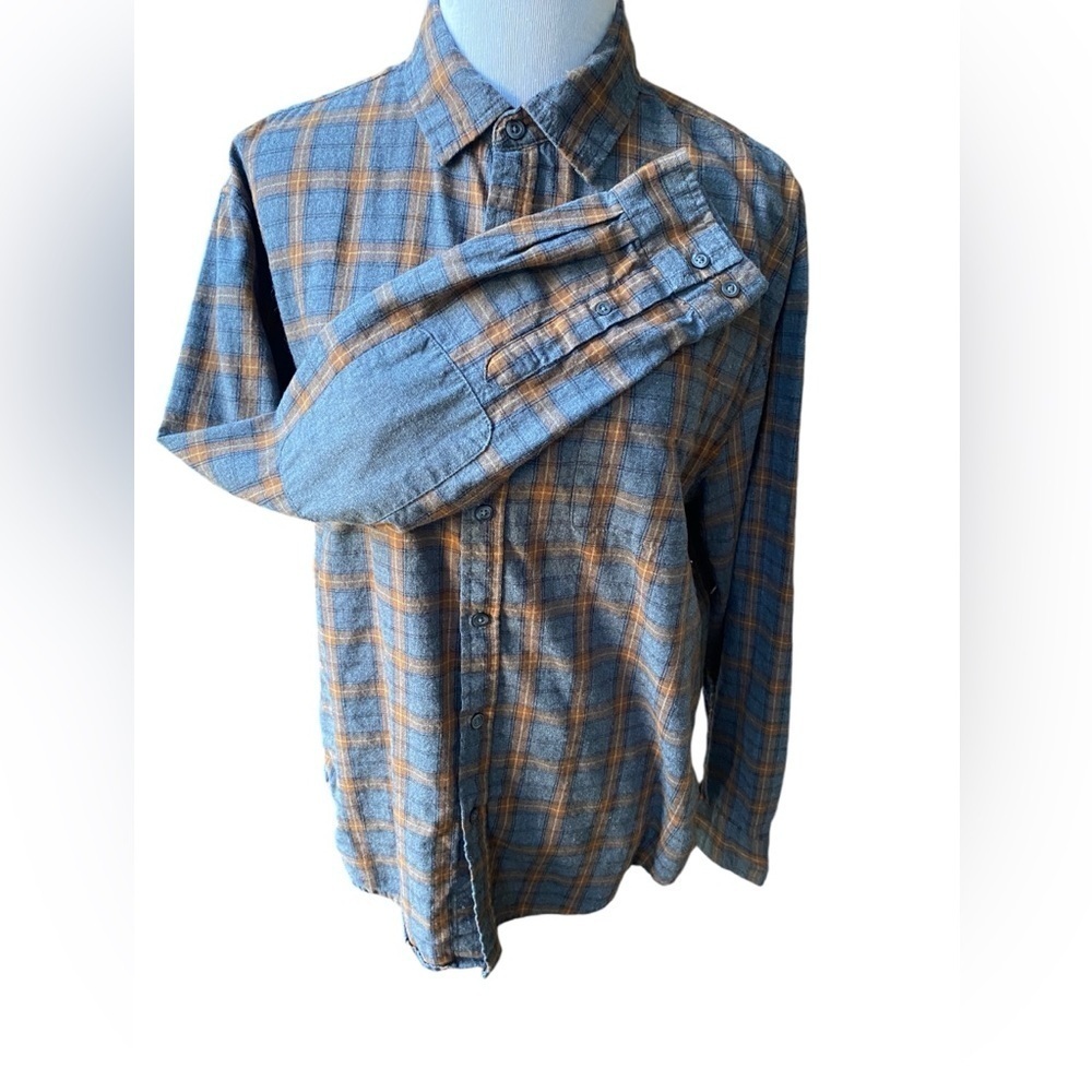 Tallwood's Men's Plaid Flannel Button Down Shirt with Elbow Patches Size L